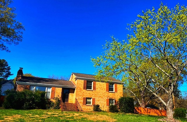 SouthPark Home By Greenway Trail