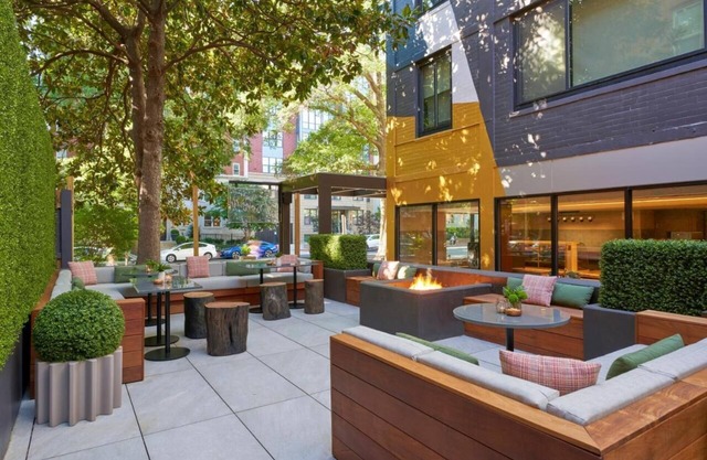 Spa Studio Two Queens at Viceroy Washington DC, Pet-Friendly, Rooftop Pool!