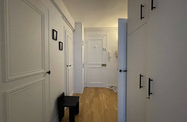Spacious 2 bedroom apartment heart of Paris