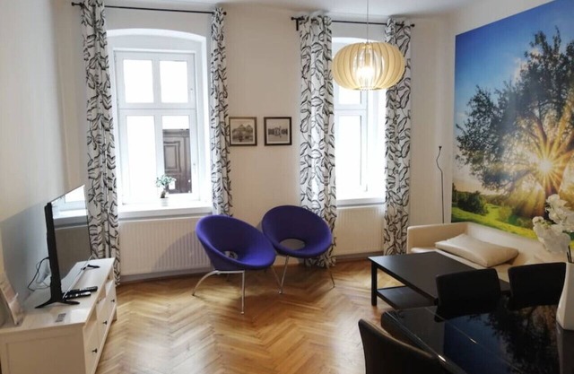 Spacious 2 bedrooms Apart near Schönbrunn