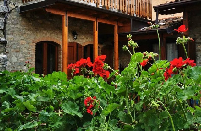 Spacious 2-room apartment on 2 floors with panoramic windows and balcony