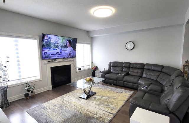 Spacious 4 Bedroom House in Angus