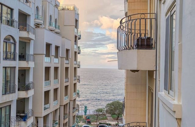 Spacious 4BR Stay in Sliema’s Best Location!