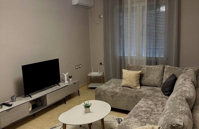 Spacious Apartment in a Prime Location Near the Artificial Lake and Blloku Area