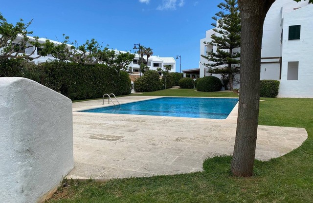 Spacious apartment in a quiet area near the sea