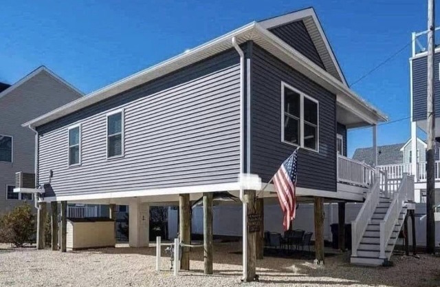Spacious Beach House For Summer Rental