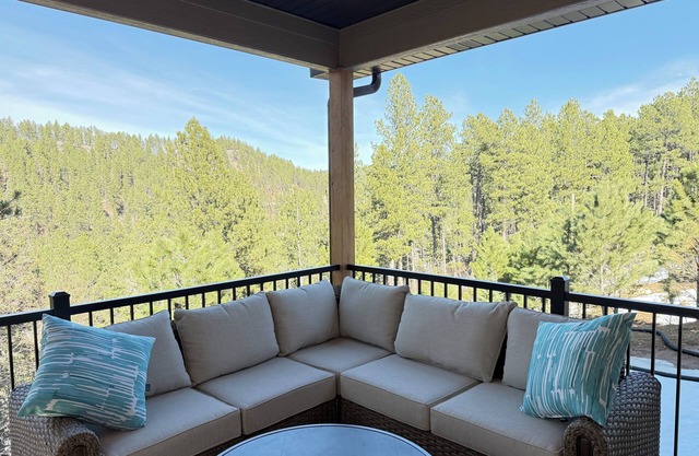 Spacious Black Hills Home