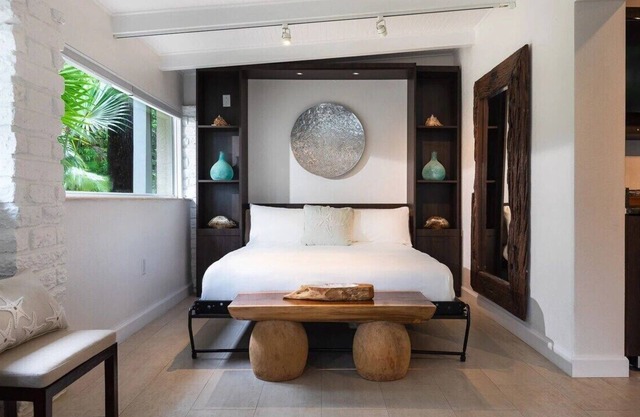 Spacious Bungalow w/Sunset Ocean View at Largo Resort