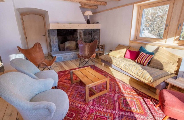 Spacious chalet Méribel · Ski-in/Ski-out · Fireplace