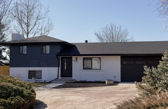 Spacious Denver 4BR Home Patio Retreat