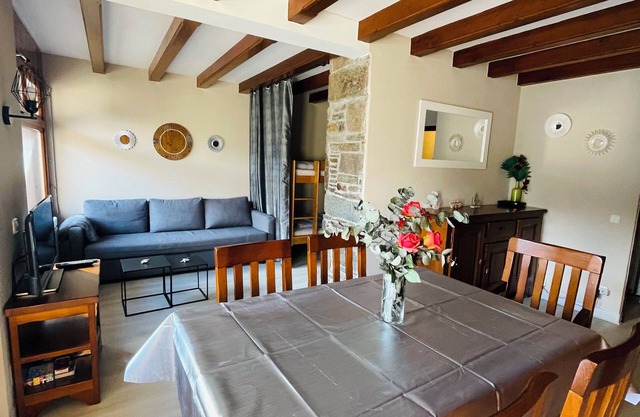Spacious family apartment 58m2 center St Lary Swimming pool during the vacations
