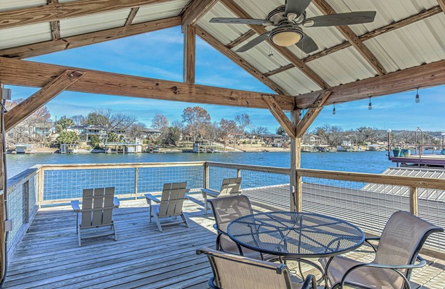 Spacious, Family-Friendly Home for 10 on Lake LBJ!