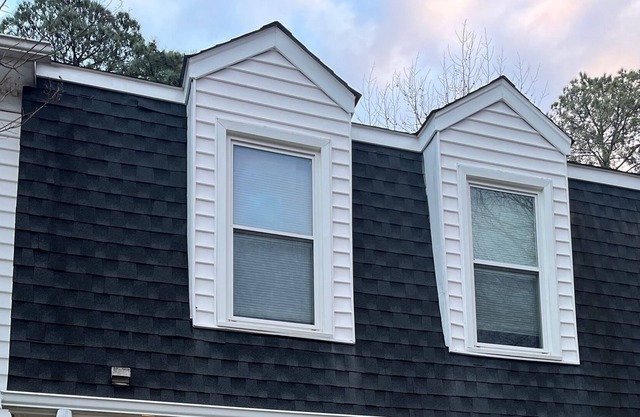Spacious Family Townhouse 3 Bed 2.5 Bath