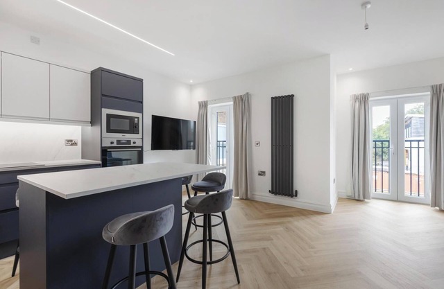 Spacious High Tech Flat in London