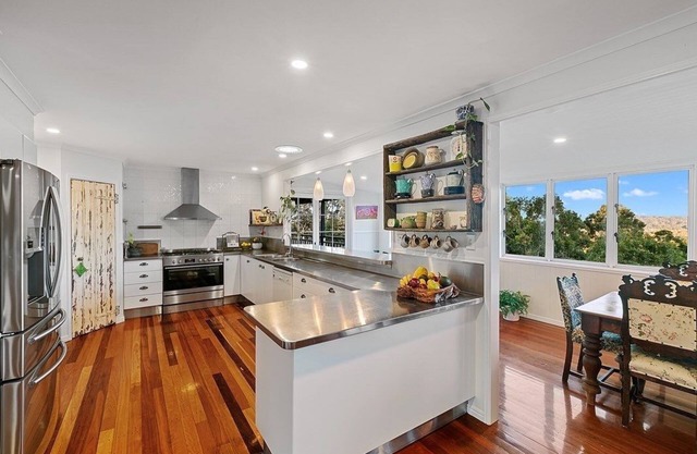 Spacious Hinterland Property Gatherings near Montville sleeps 28