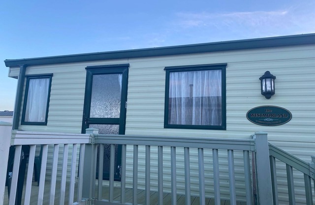 Spacious Holiday home on the stunning Scottish shores of Loch Ryan