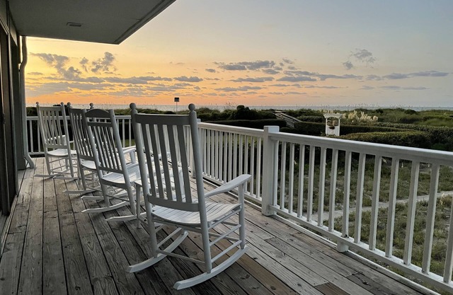 Spacious home w ocean views from wraparound porch