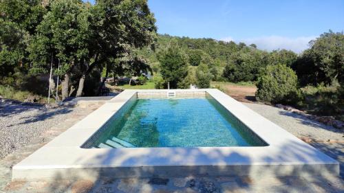 Spacious house with private pool in Rojals, for 12 people