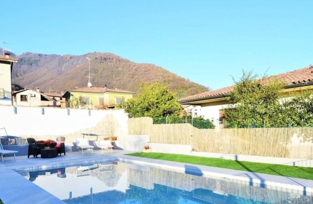 Spacious house with (shared) pool, between Venice and The Dolomitet