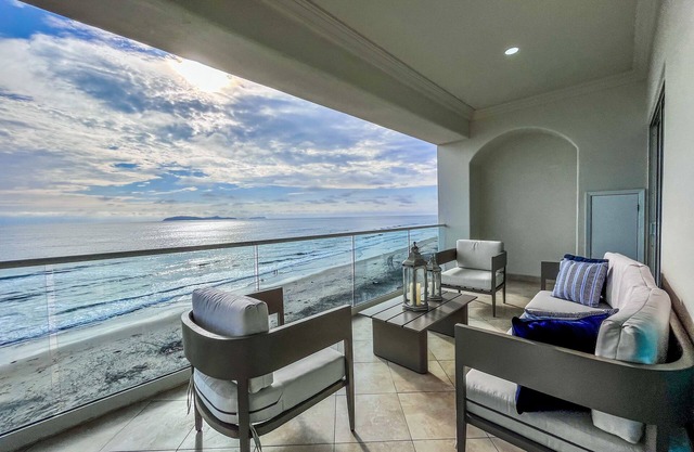 Spacious-MarYSolCondo-BeachFront-5thFLR-Rosarito