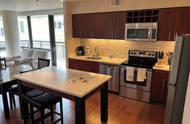 Spacious NEW 2BR/2BA furnished VA/DC area. Top-Notch Amenities!