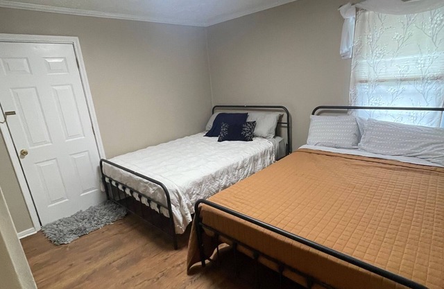 Spacious Renovated Ranch Retreat near Tackett Creek & Cumberland Gap Park, & LMU