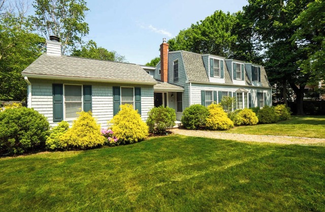 Spacious Retreat Near Good Harbor Beach