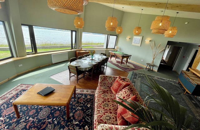 Spacious Sea View Home Close to Inverness Highlands