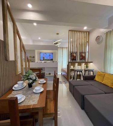 Spacious Studio Camaya Coast Beach Condo 203, Sea View with Balcony