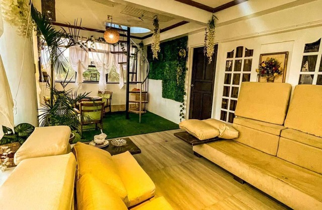 Spacious Tagaytay Retreat for 12pax