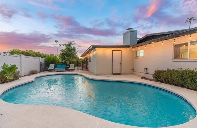 Sparkling Pool | 4 Bedroom | Grill |Great Location