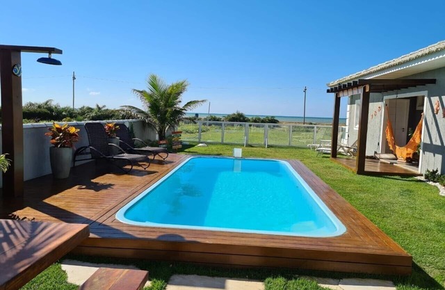 SPECTACULAR BEACH HOUSE BY THE SEA. WITH POOL! LONG BEACH HOUSE