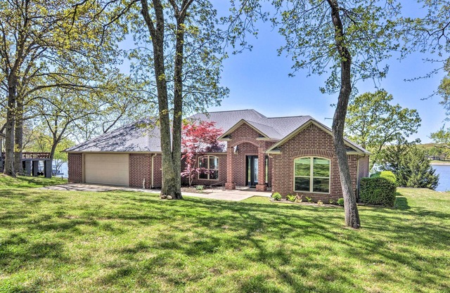 Spectacular Duck Creek Waterfront Retreat w/Dock!
