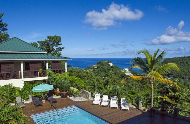 Spectacular views overlooking Marigot Bay
