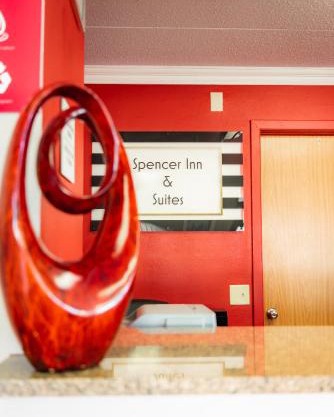 Spencer Inn & Suites