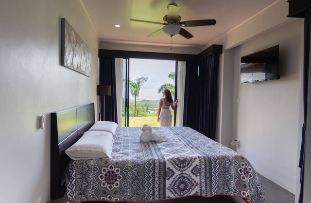 Splendid House with Jacuzzi surrounded by nature and incomparable tranquility