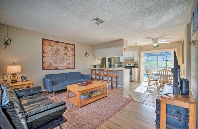 Spring Hill Vacation Rental with Central AandC!