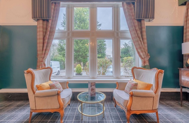 Springbank Manor