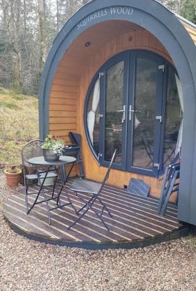 Squirrels Wood Lodge, nr Glencoe, dog friendly