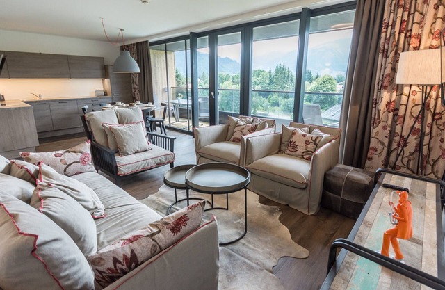 SR, Top 19 - Ap. 93m² mit 2 SZ, Balkon 22m²