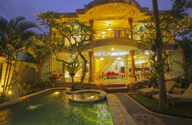 Sri Permana Villa 4 bedroom with private pool