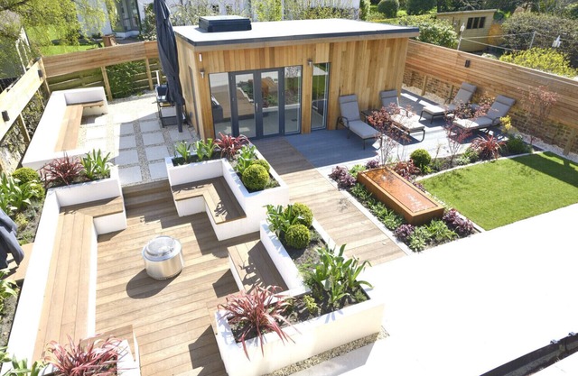 St Andrews 5 Star Luxury Villa, Garden SPA HotTub, Sauna, Steam Room & parking