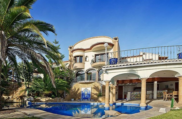 St Anthony by Interhome