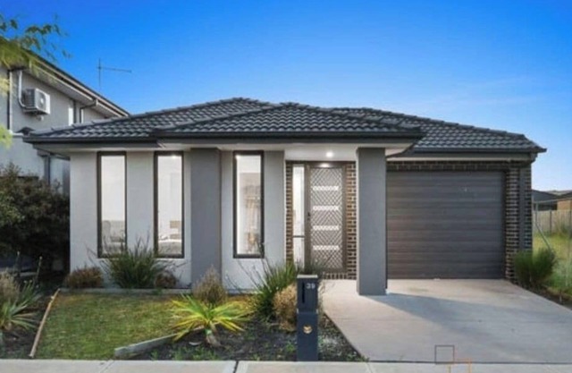 St Germain Estate 4 bedrooms Clyde North home
