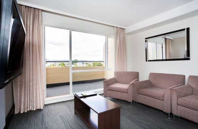 St Ives Apartments