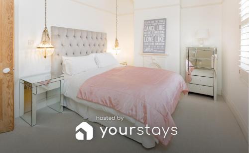 Stamford Park Road by YourStays, A wonderful family townhouse in a superb location!