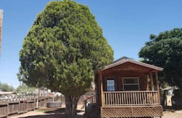 Stampede Cabin 1- Tombstone