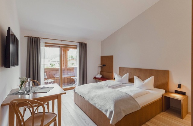 Standard double room Nanni (Hotel) - DER*ADLER Schoppernau