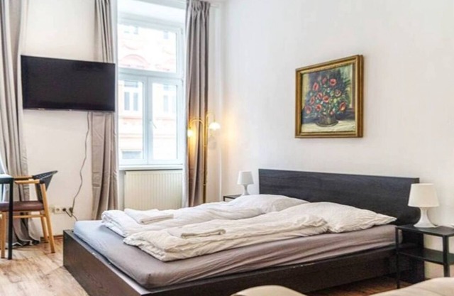 Standard & Simple 2 Neighbouring Apartments - 3BRs