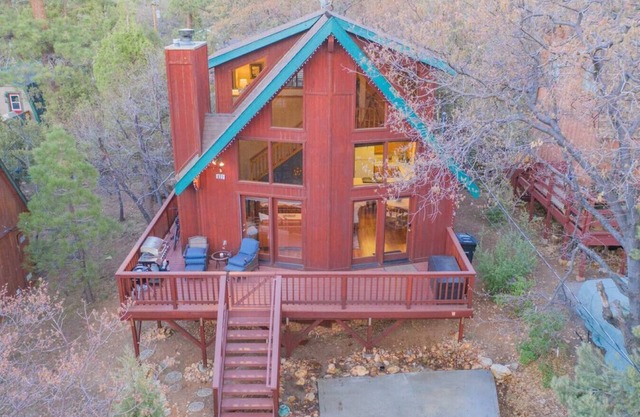 Stargazer| Near Lake, Jacuzzi, Dogs Ok, Trails, AC